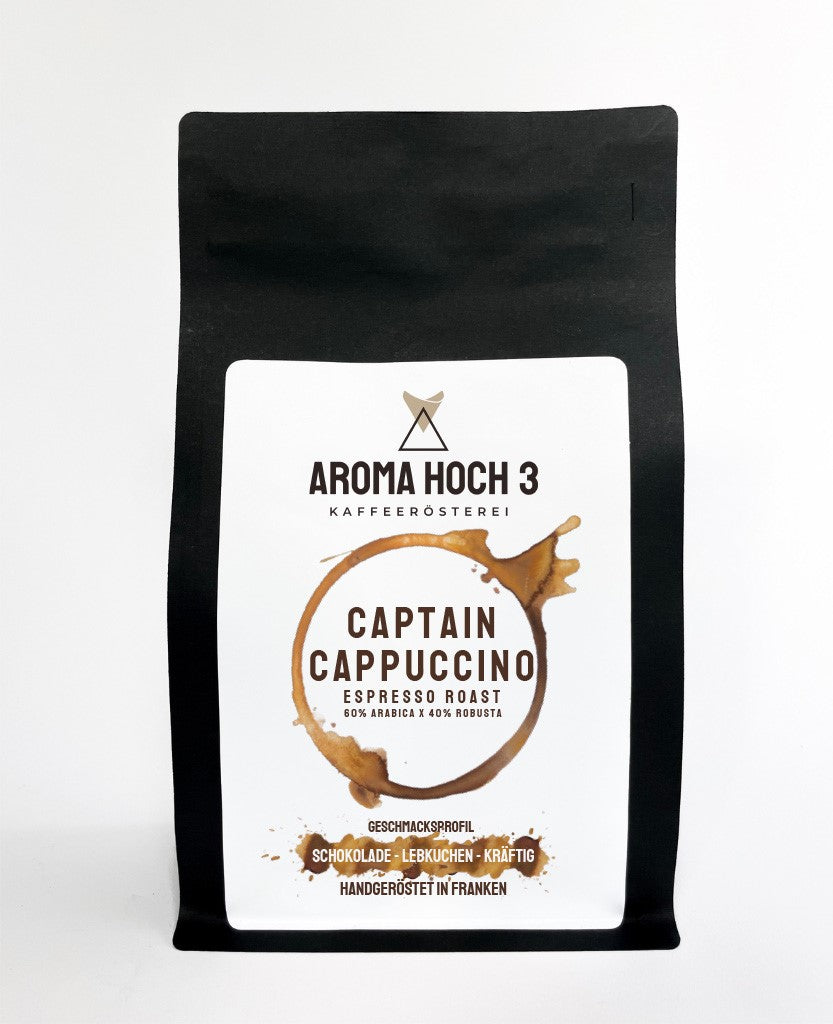 Espressobohnen als Blend mit dem Geschmacksprofil Schokolade, Lebkuchen und kräftig. Die Kaffeeroestung ist ein kraeftige Röstung und optimal für den Siebtraeger, Espressokocher oder Vollautomat. Aroma Hoch 3 die Spezialitaetenkaffeeroesterei aus dem Fraenkischen Seenland!